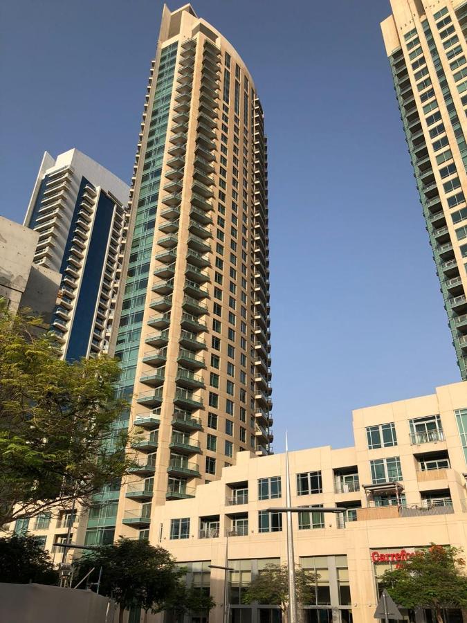 Appartamento Westminster Burj Al Nujoom Dubai Esterno foto